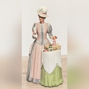 Porcelain Victorian Lady Figurine in Pink and Gray with Green Table Accent